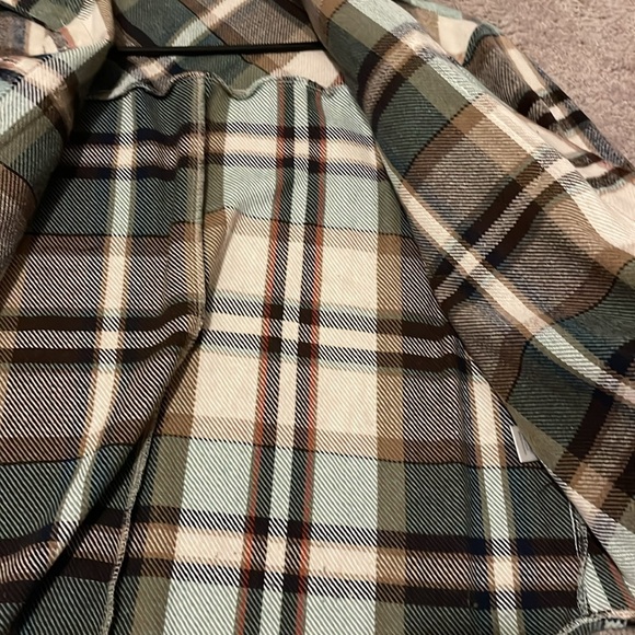 Hyfve sweet comfort pattern plaid shacket - Picture 6 of 8
